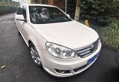 朗逸、東風(fēng)日產(chǎn)二手機(jī)動(dòng)車(chē)拍賣(mài)公告